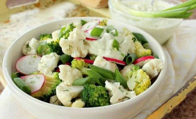 Insalata di broccoli e cavolfiore