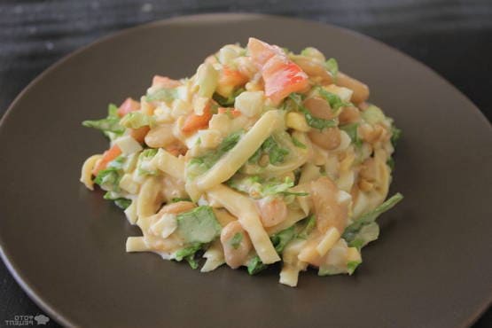 Insalata di fagioli in salsa di pomodoro