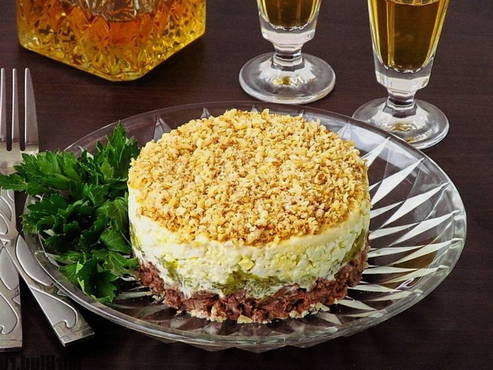 Insalata di manzo e noci