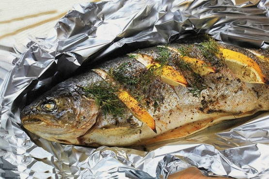 Salmone rosa al cartoccio alla griglia