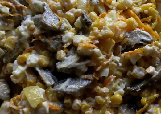 Pilz- und Maissalat
