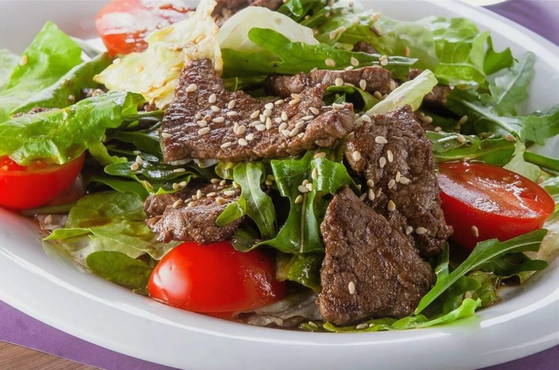 Insalata di manzo