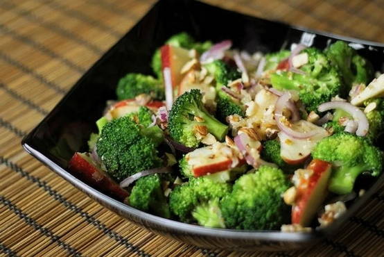 Brokkolisalat PP