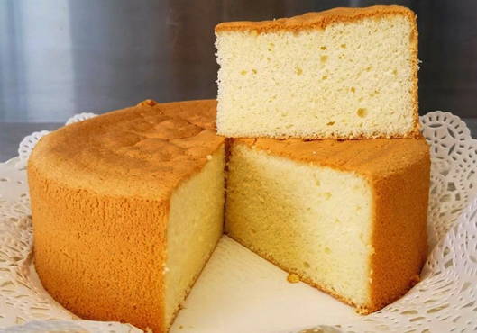 Biskuitkuchen auf Kefir