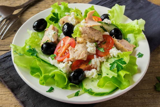 Thunfisch-Feta-Salat