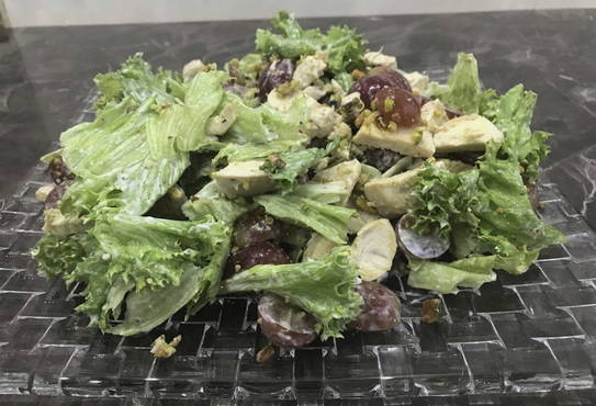Salata od piletine i grožđa