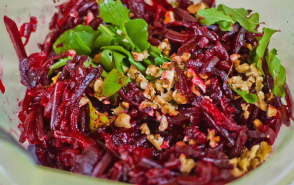 Rübenblattsalat
