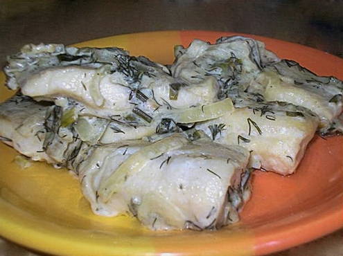 Rosa Lachs in Sauerrahm in einem Slow Cooker