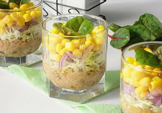 Tun og peking kål salat