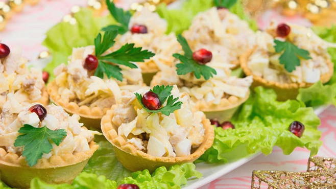 Törtchensalat mit Hühnchen