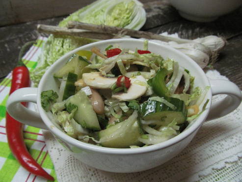 Peking-Kohl-Pilz-Salat