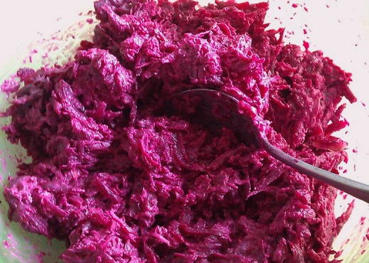 Insalata di barbabietole e noci