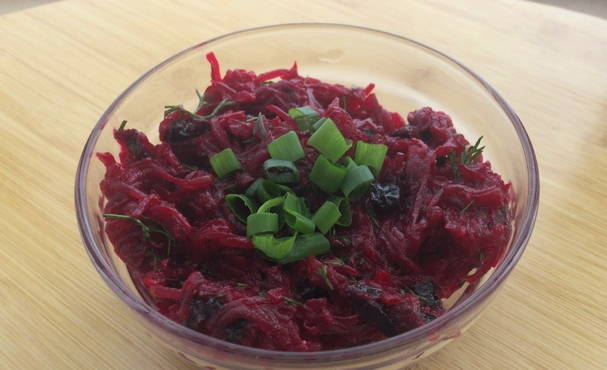 Rote-Bete-Salat abnehmen
