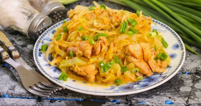 Cavolo solyanka con patate