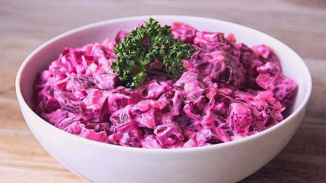 Insalata di barbabietole bollite