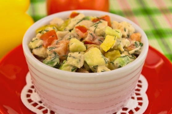 Deliziosa insalata di avocado
