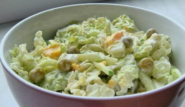 Peking-Kohl-Erbsen-Salat