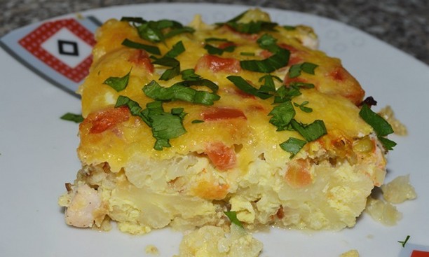Casseruola di cavolfiore e zucchine tritate