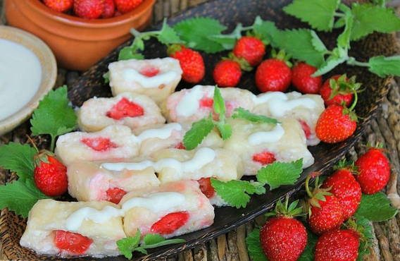 Gnocchi pigri con fragole