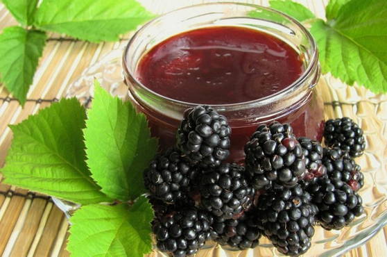 Marmellata di gelsi per l'inverno