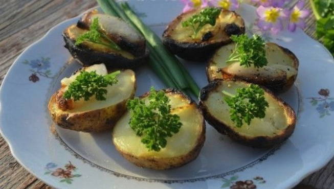 Patate rustiche alla griglia