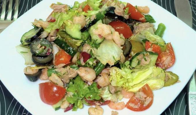 Garnelen- und Thunfischsalat
