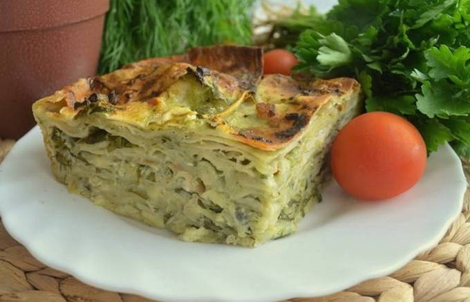 Lavash Achma mit Hackfleisch im Ofen