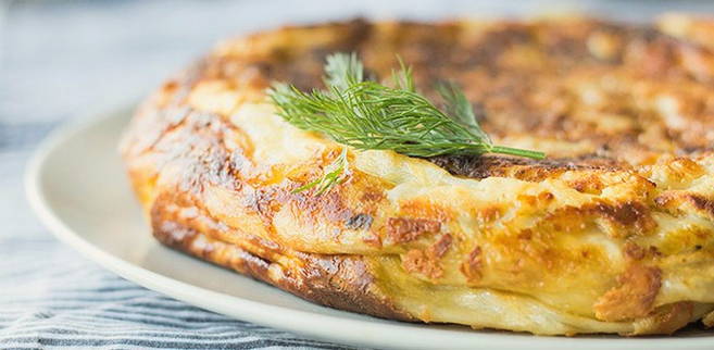 Faules Fladenbrot in einem langsamen Kocher
