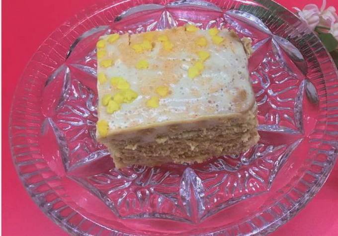 Jubilejni kolač od kolačića sa kondenziranim mlijekom bez pečenja