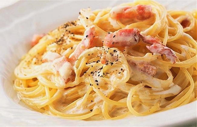 Sonka Carbonara krémes mártásban