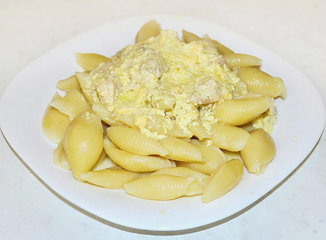 Csirkemell Carbonara tészta