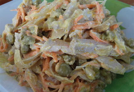 Insalata Obzhorka con maiale
