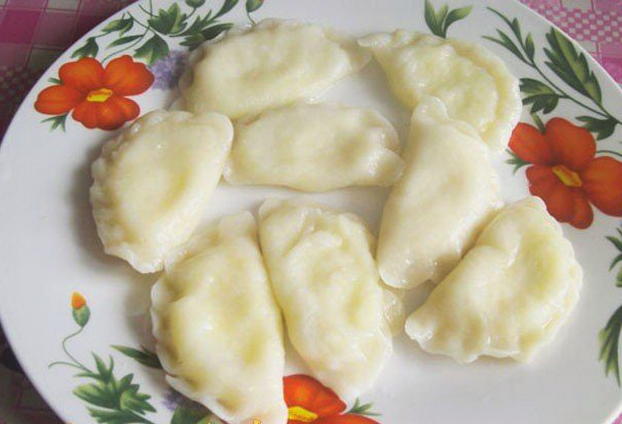 Knedle wodne z ziemniakami