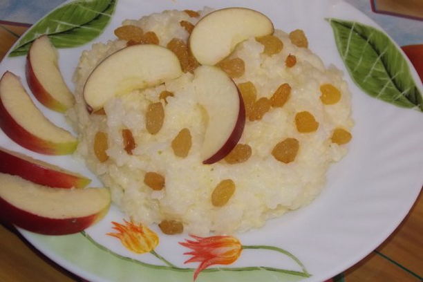 Porridge Freundschaft mit Milch in einem Slow Cooker