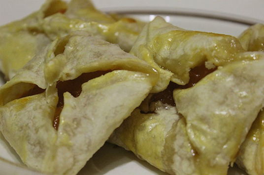 Buste di pasta sfoglia con marmellata
