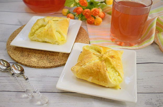 Buste di pasta sfoglia ripiene