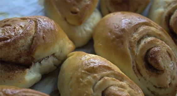 Panini a base di pasta lievitata sull'acqua