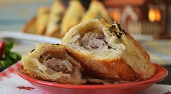 Samsa mit Lamm aus Blätterteig