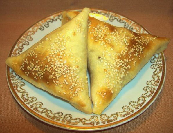 Samsa aus im Laden gekauftem Blätterteig