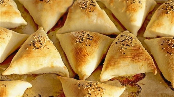 Usbekischer Samsa mit Kürbis aus Blätterteig
