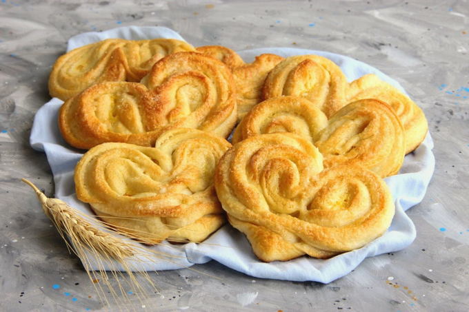 Panini con zucchero su kefir