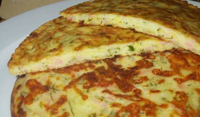 Tortilla sajttal és sonkával a tejben