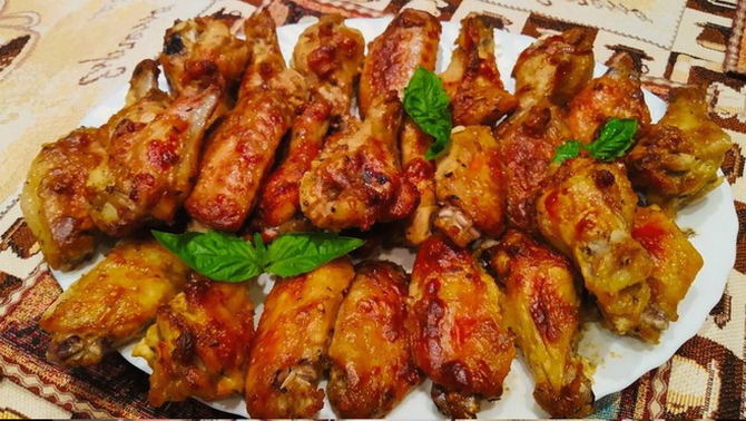 Ali in salsa di senape-soia al forno