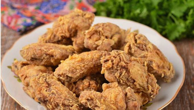 Ali come in KFC con amido