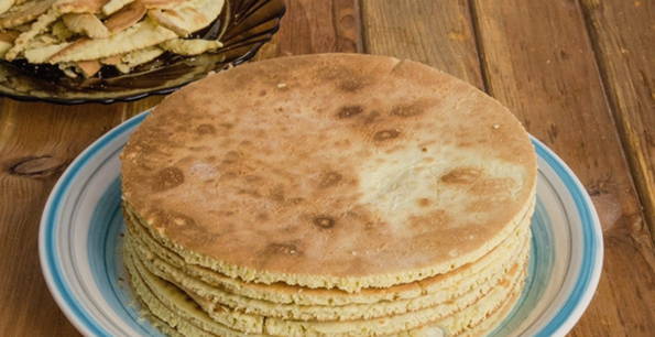 Kolačići od meda za tortu u tavi