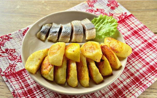 Sütőben sült burgonya karikák majonézzel
