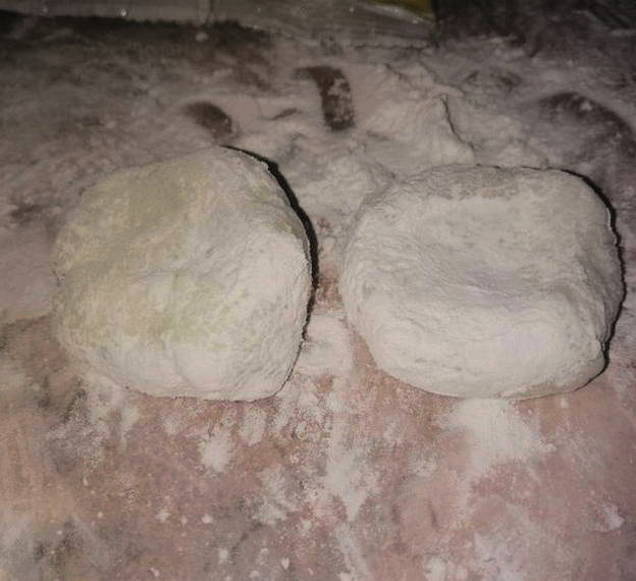 Teig für Manti mit Stärke