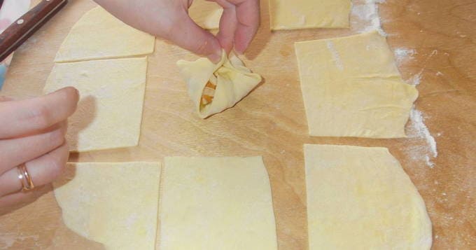 Manti-Teig mit gekochtem Wasser