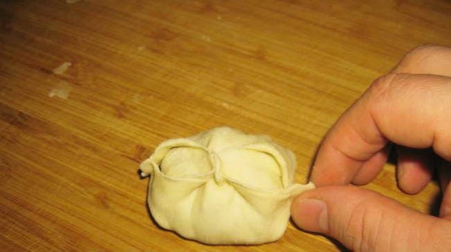 Einfrieren von Teig für Manti