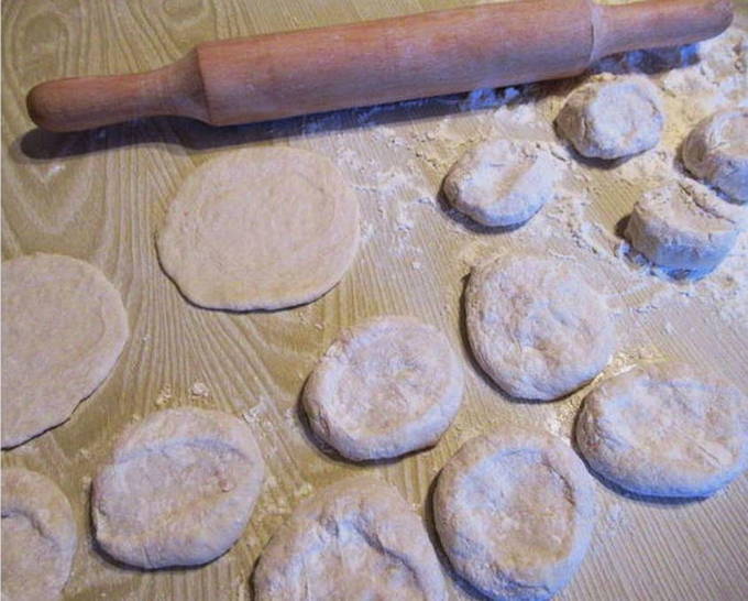 Hefeteig für Manti